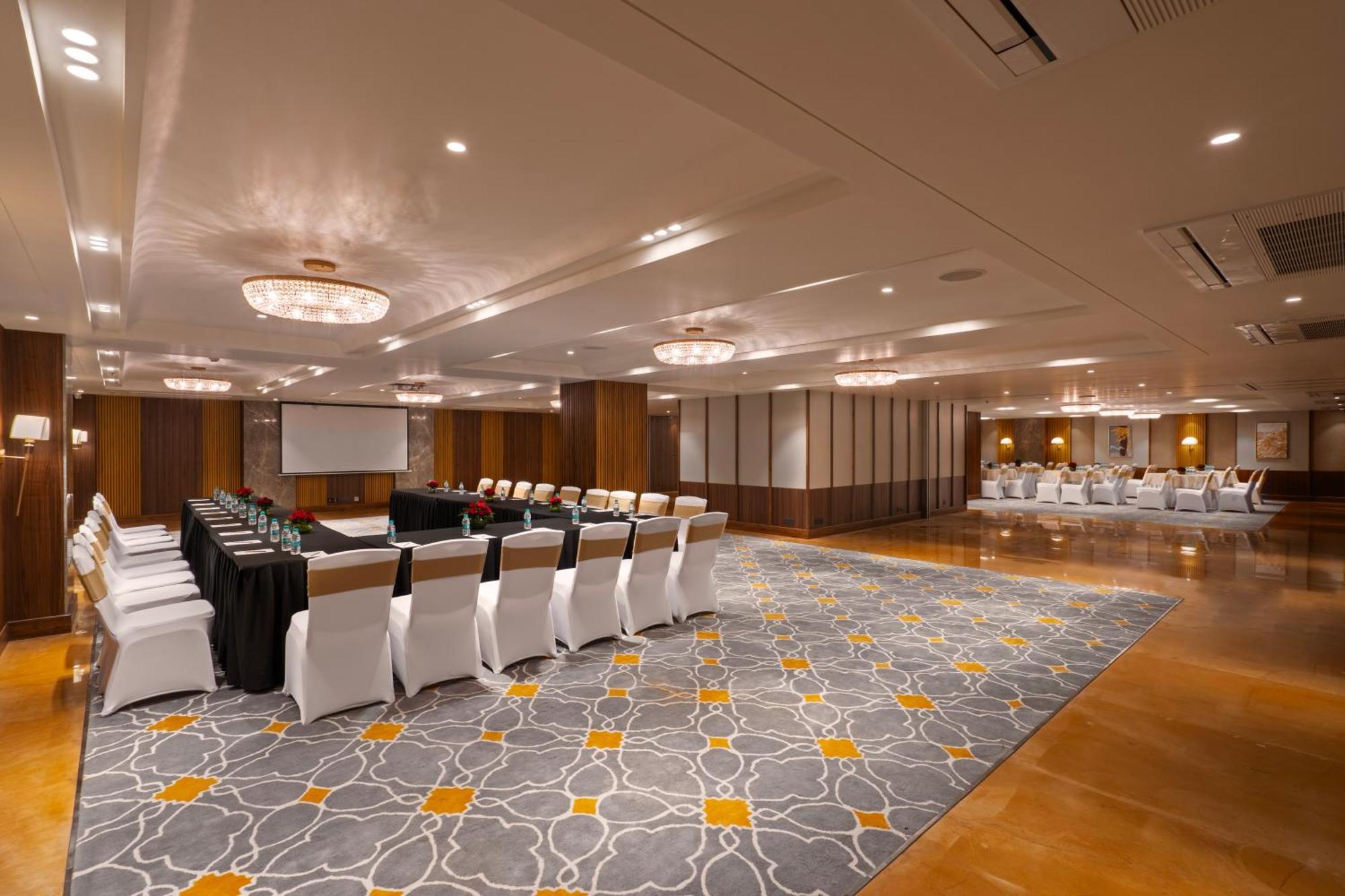 Aloha On The Ganges By Leisure Hotels Rishīkesh Exterior foto