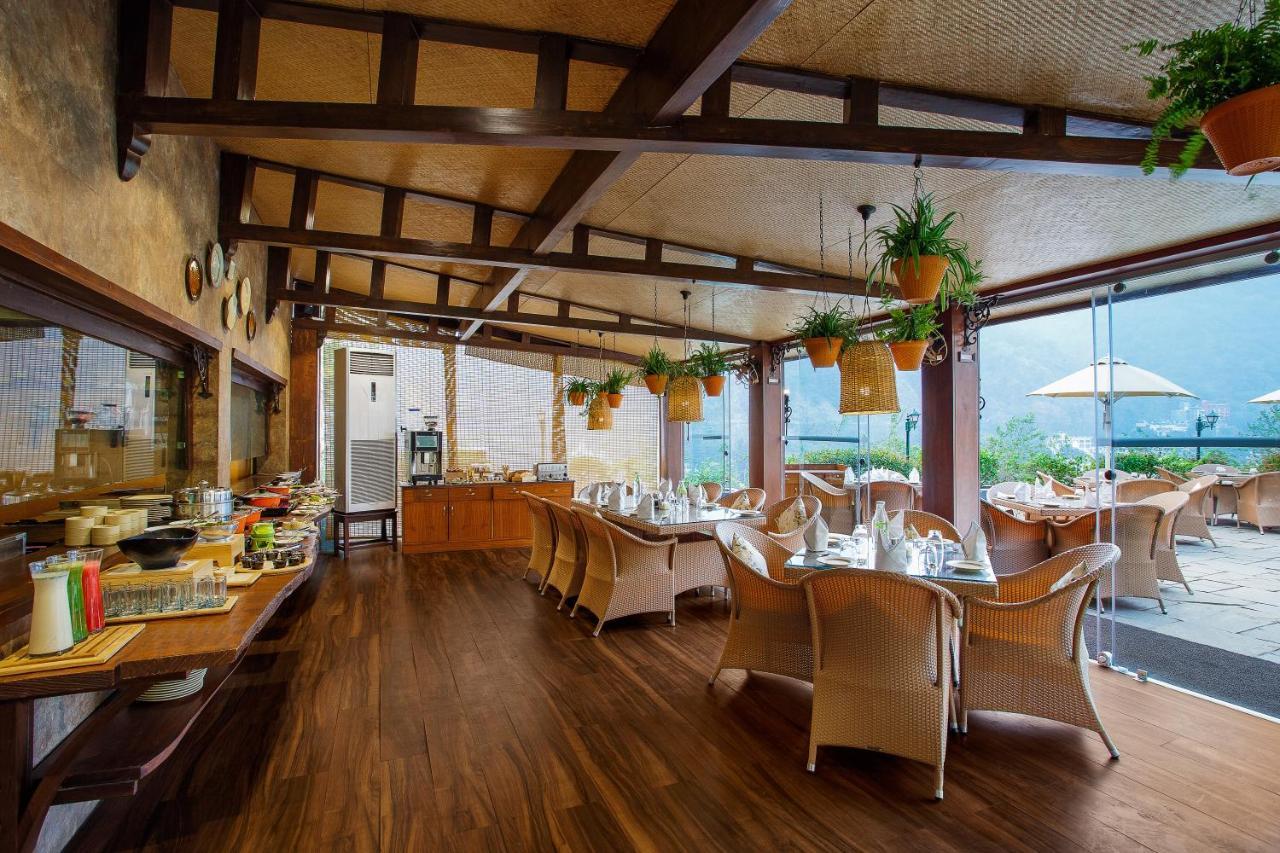 Aloha On The Ganges By Leisure Hotels Rishīkesh Exterior foto